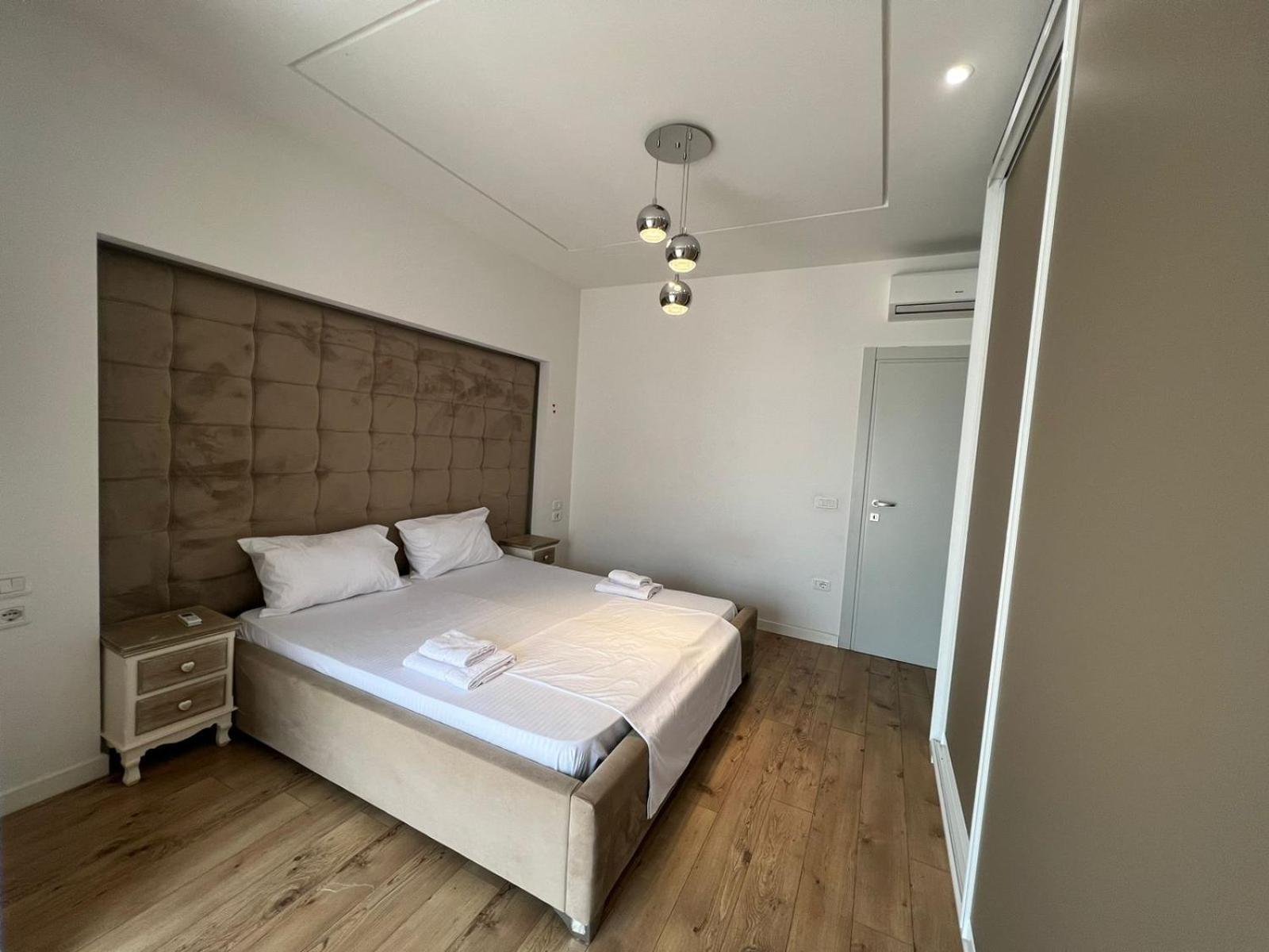 Kreilux Valona Appartement Vlorë Buitenkant foto