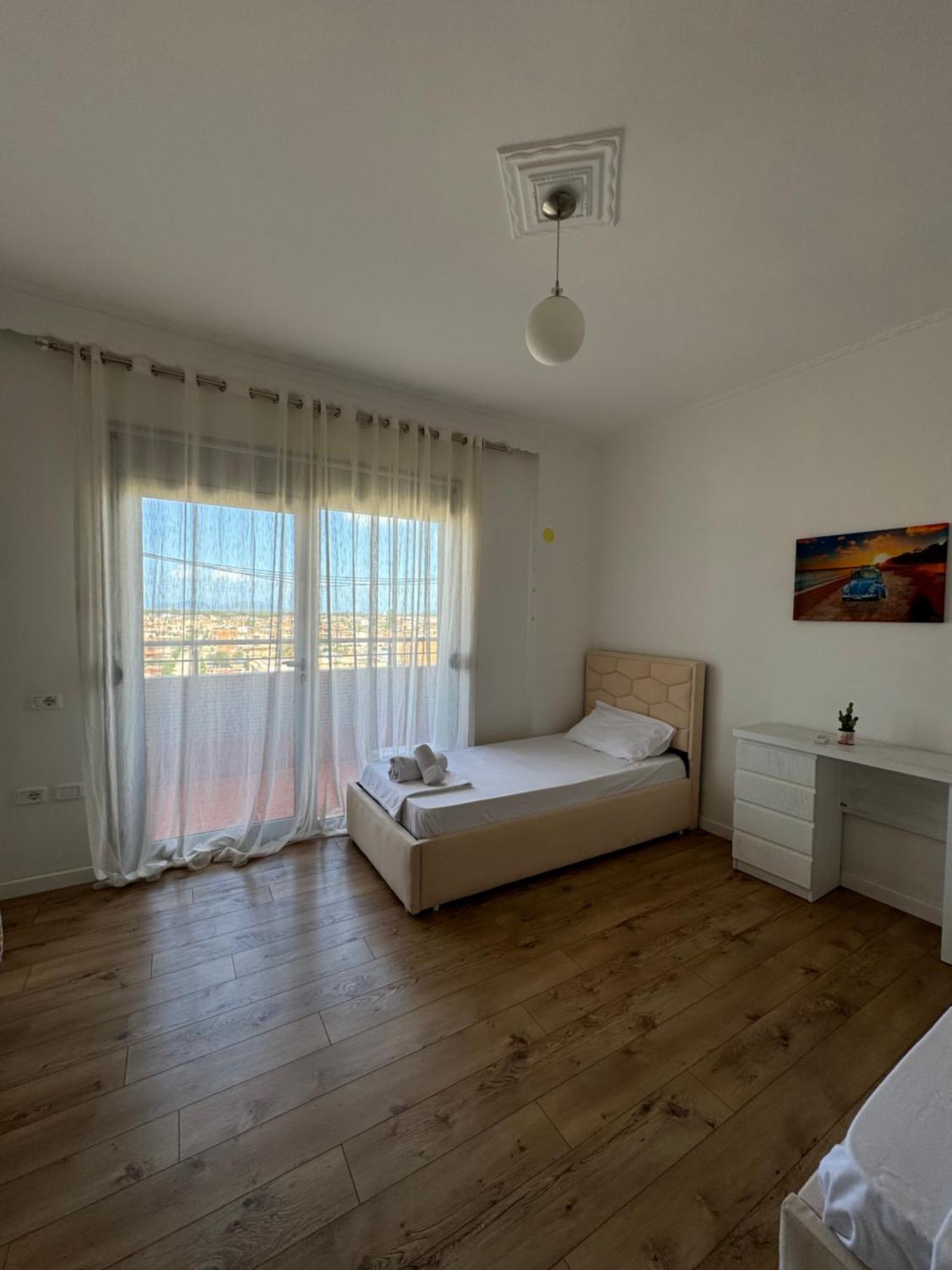 Kreilux Valona Appartement Vlorë Buitenkant foto