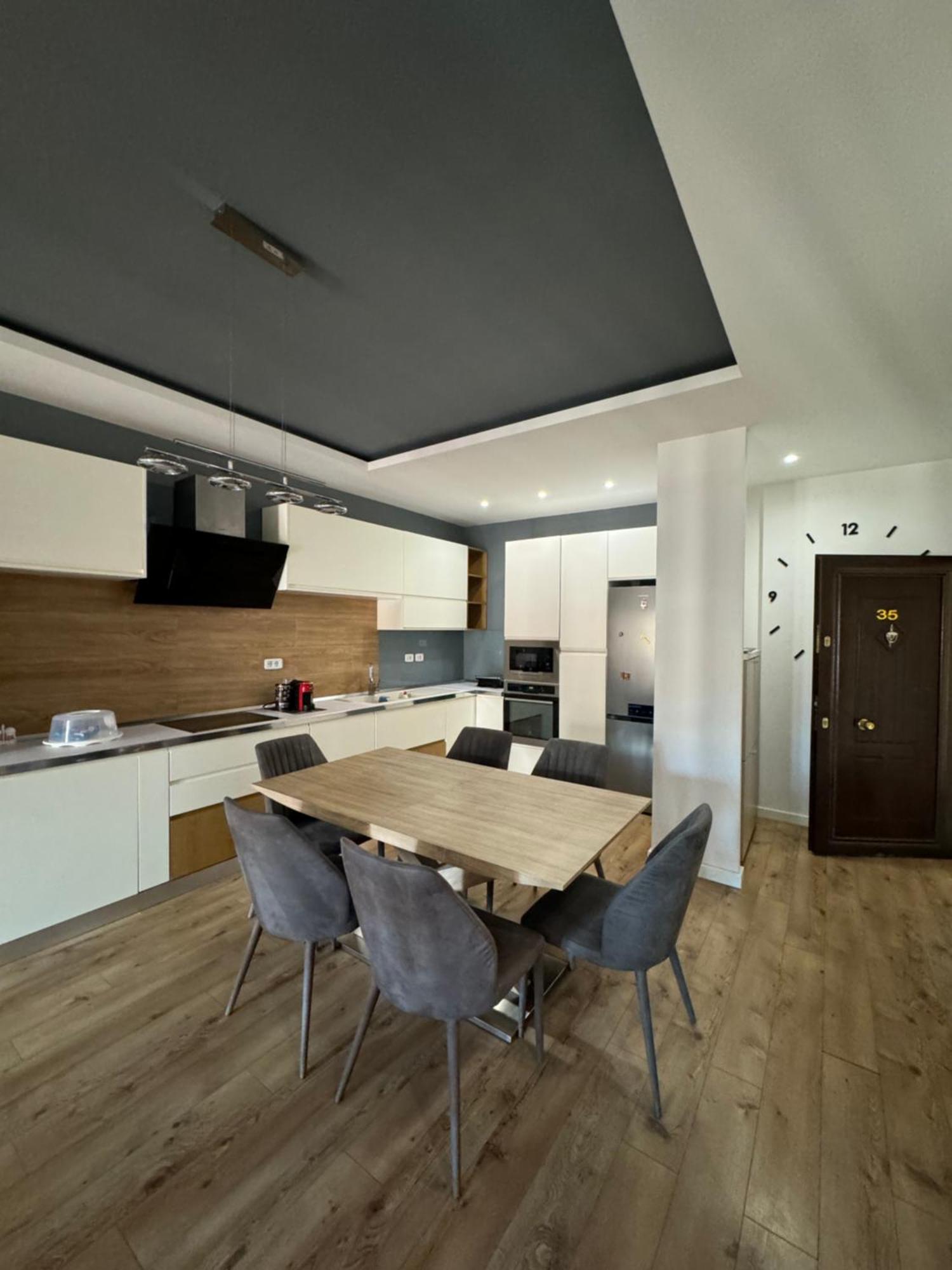 Kreilux Valona Appartement Vlorë Buitenkant foto