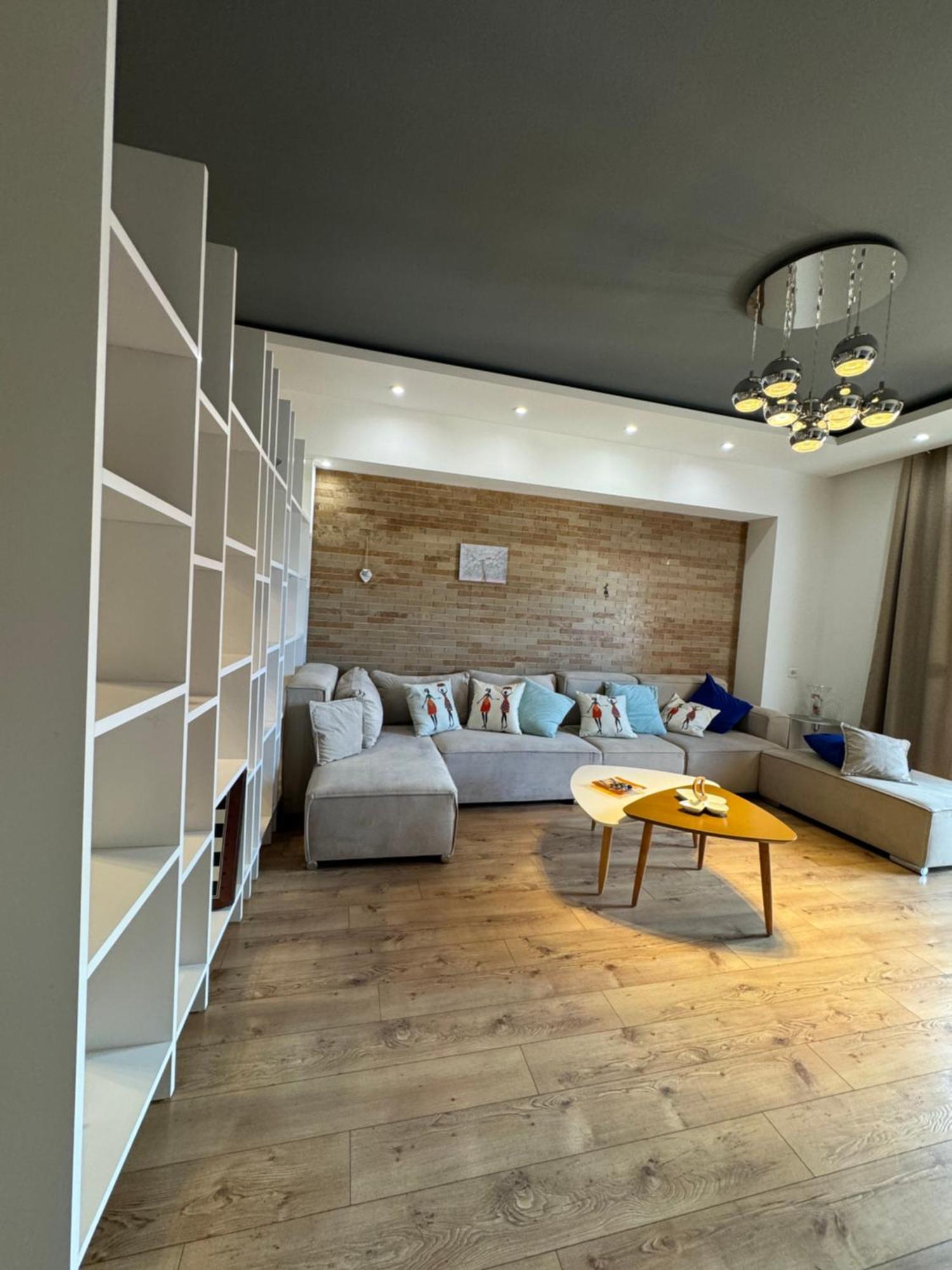 Kreilux Valona Appartement Vlorë Buitenkant foto