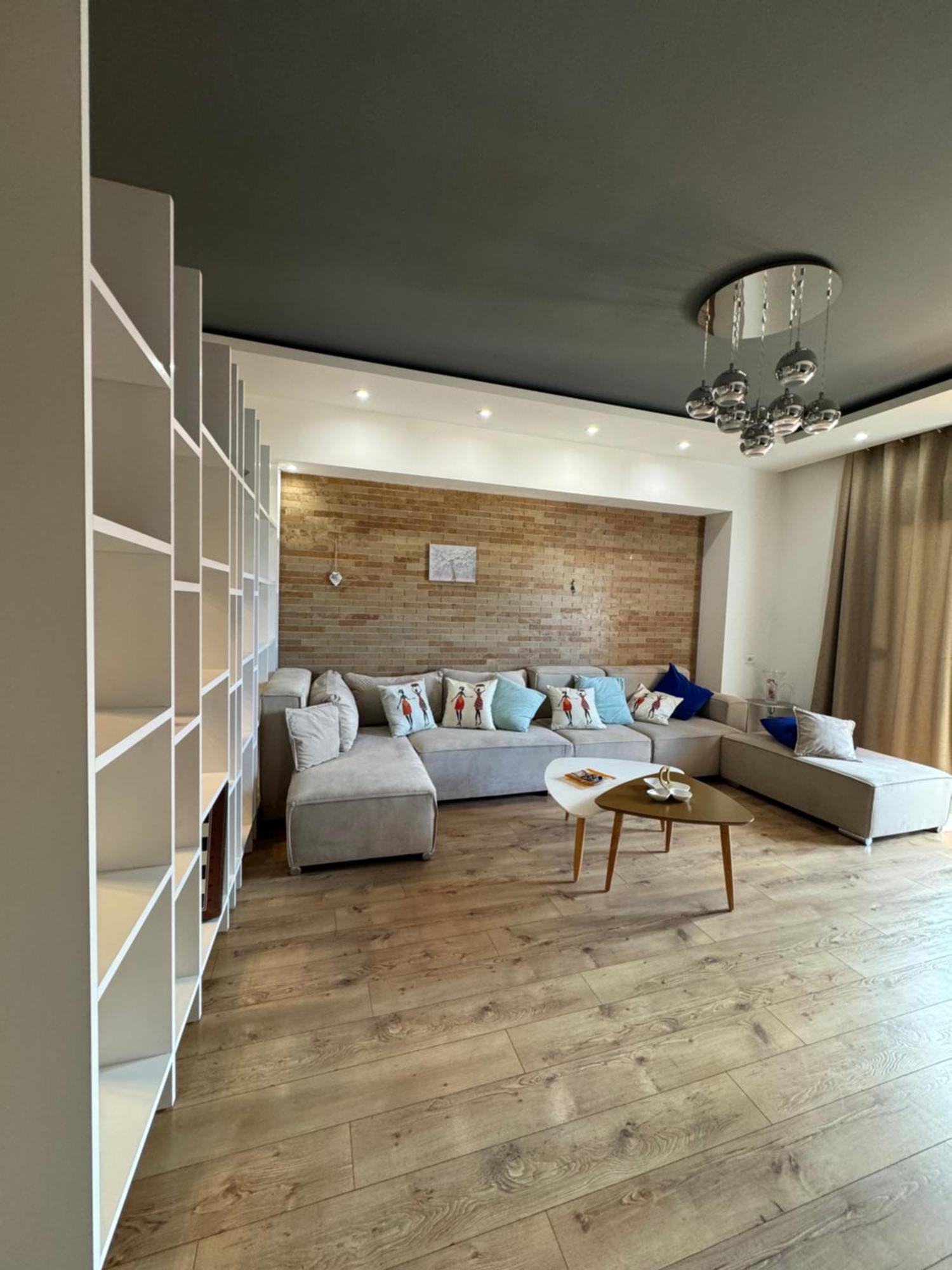 Kreilux Valona Appartement Vlorë Buitenkant foto